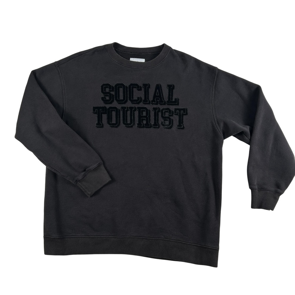 Social Tourist Sweatshirt Womens XS Black Crewneck Chenille Applique Pullover‎